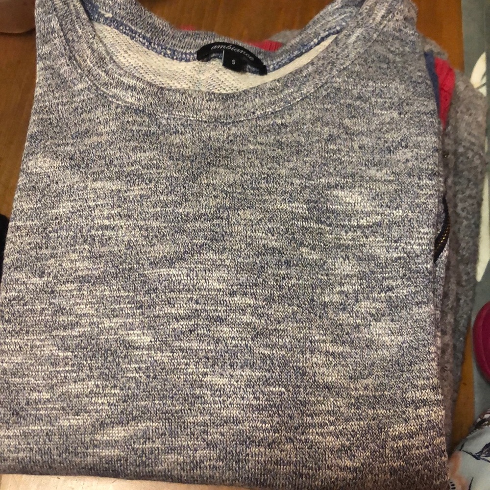 gray sweater - Picture 3 of 3